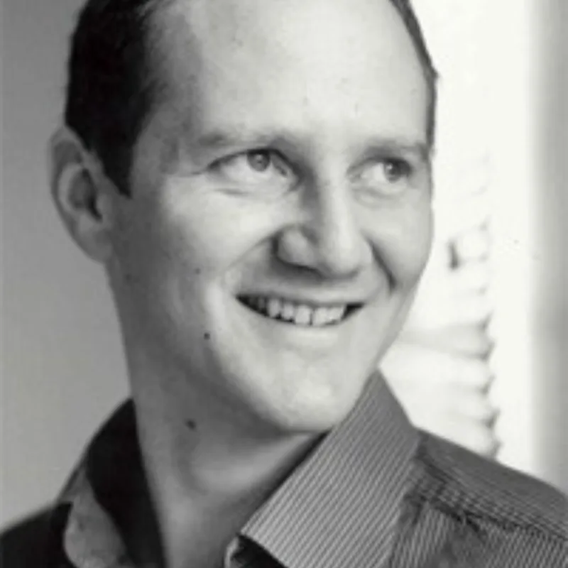 Chris Cleave
