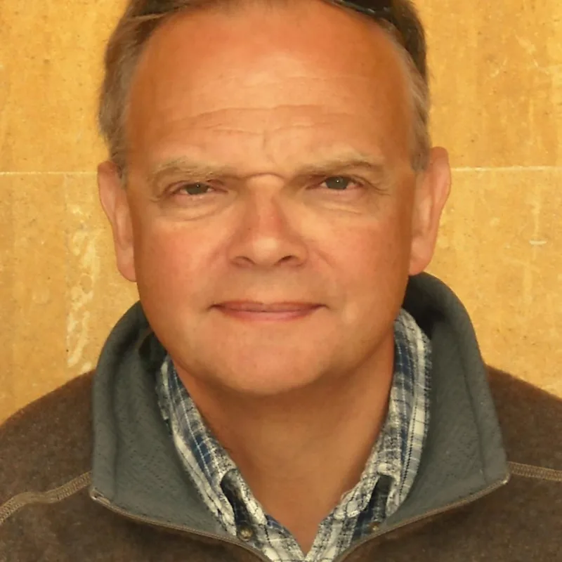 Tim Ecott