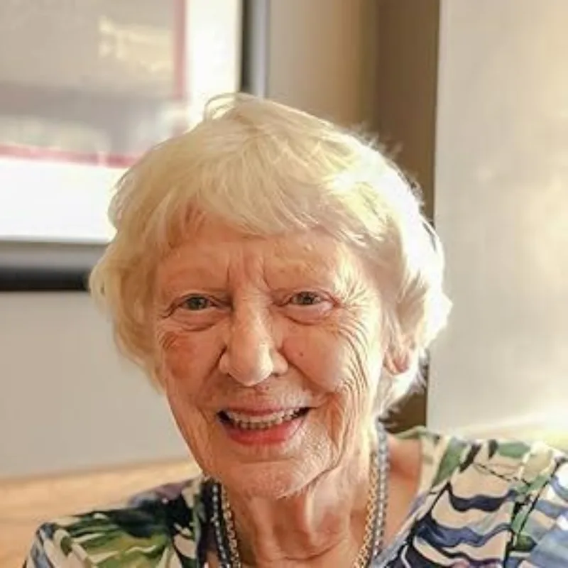 Rosie Harris